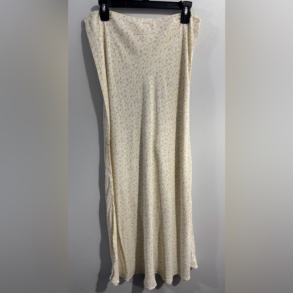 Vintage J. Crew Floral Maxi Skirt Size 14 Cream Cottagecore Y2K Rayon - Picture 3 of 5
